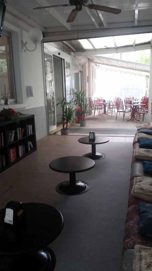 Hotel Manolita Rimini Ngoại thất bức ảnh
