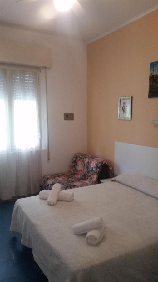 Hotel Manolita Rimini Ngoại thất bức ảnh