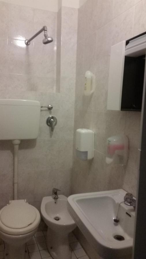 Hotel Manolita Rimini Ngoại thất bức ảnh