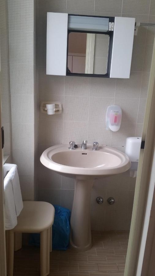 Hotel Manolita Rimini Ngoại thất bức ảnh