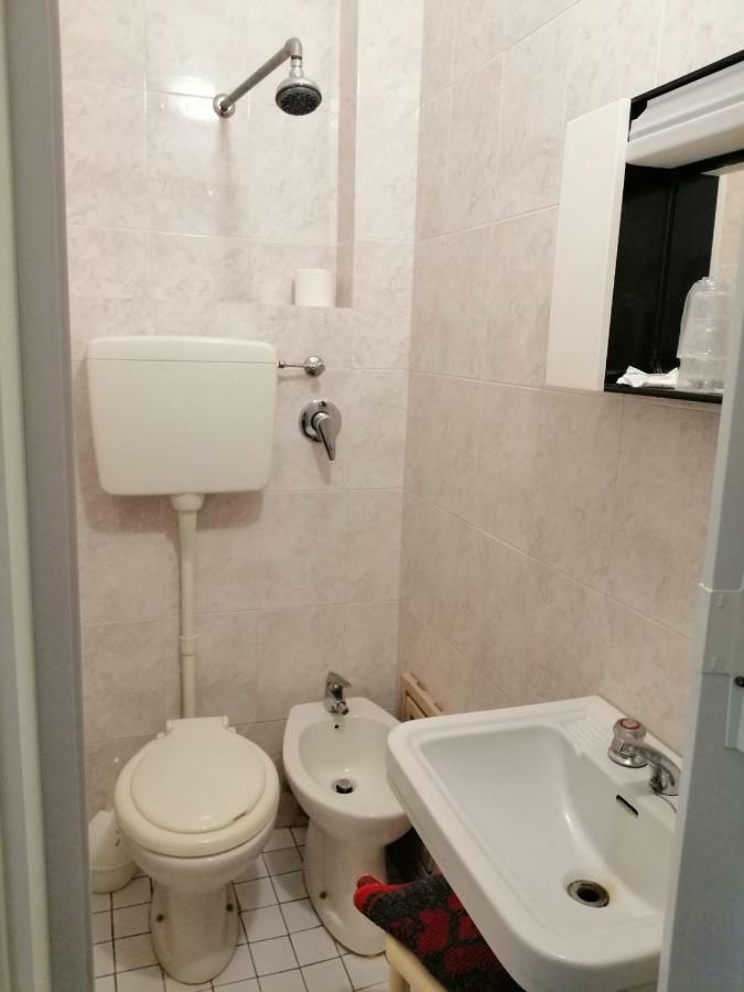 Hotel Manolita Rimini Ngoại thất bức ảnh